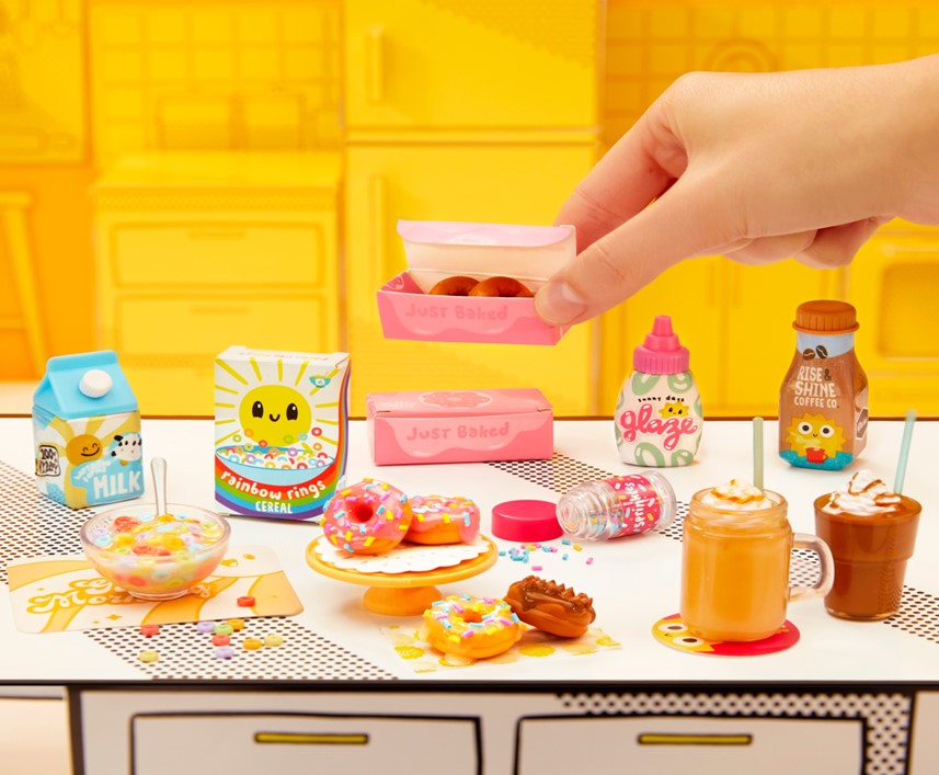 NEW!!!! Mini Verse Make It Mini Food Kitchen!!!!! Unboxing!!!! 3 New  Collectibles!!! 